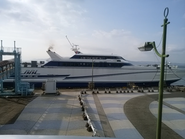 熊本港フェリーターミナルからフェリーに乗って長崎県島原市へGO